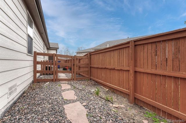 7135 Leopard Drive, Lone Tree, CO 80124