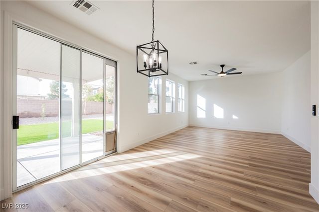 737 Thorton Beach Street, Henderson, NV 89015