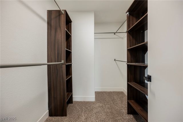 737 Thorton Beach Street, Henderson, NV 89015