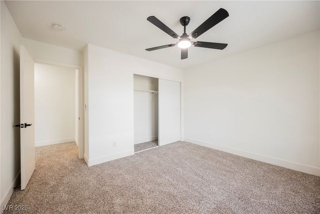 737 Thorton Beach Street, Henderson, NV 89015