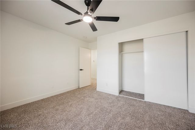 737 Thorton Beach Street, Henderson, NV 89015