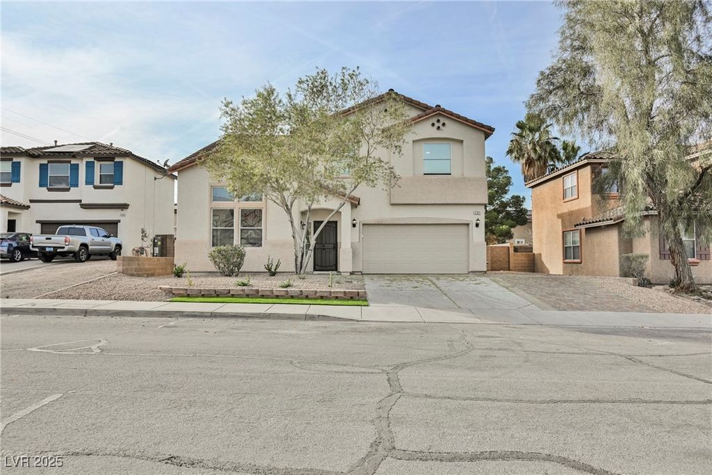 737 Thorton Beach Street, Henderson, NV 89015