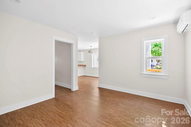 25 Fireside Drive, Asheville, NC 28806