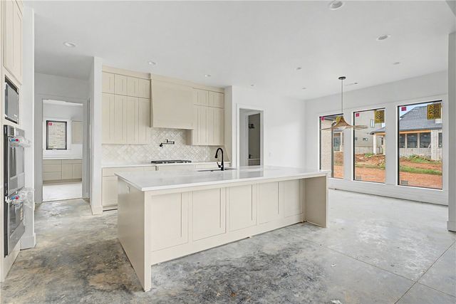 3809 SW Rhythm Avenue, Bentonville, AR 72713
