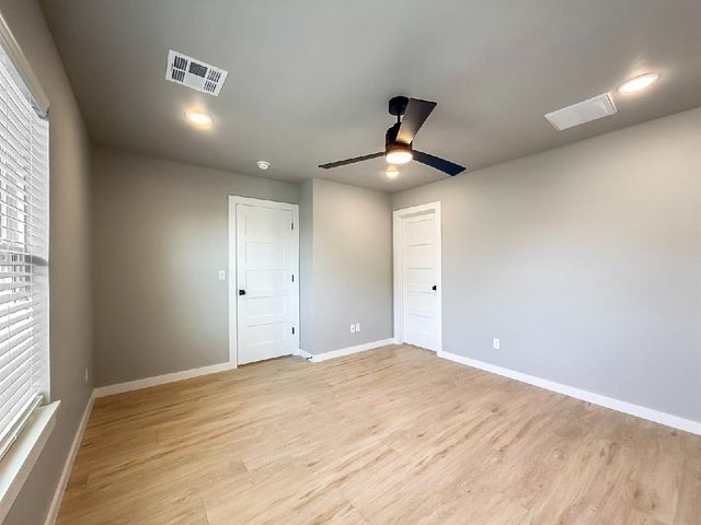 2610 Crescent Avenue, Oklahoma City, OK 73120