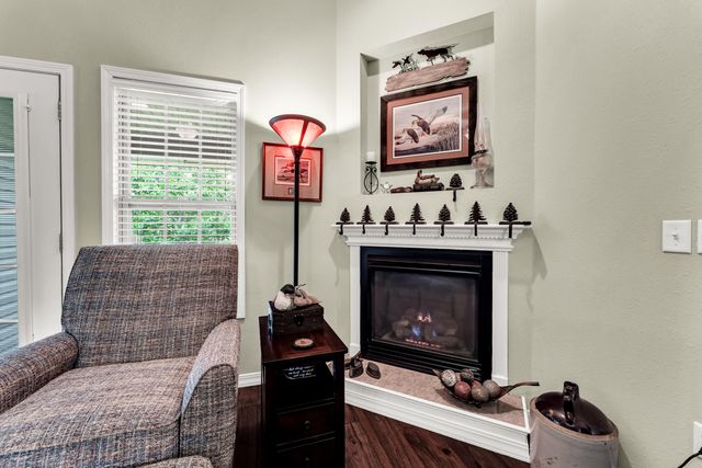 653 N Althea Avenue, Nixa, MO 65714