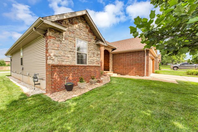 653 N Althea Avenue, Nixa, MO 65714