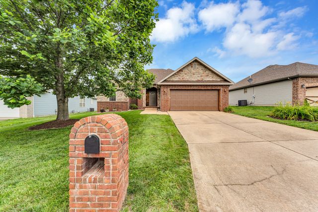653 N Althea Avenue, Nixa, MO 65714