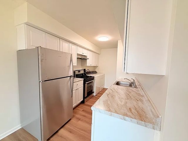 1661 CORNELL Drive 0, Hoffman Estates, IL 60169