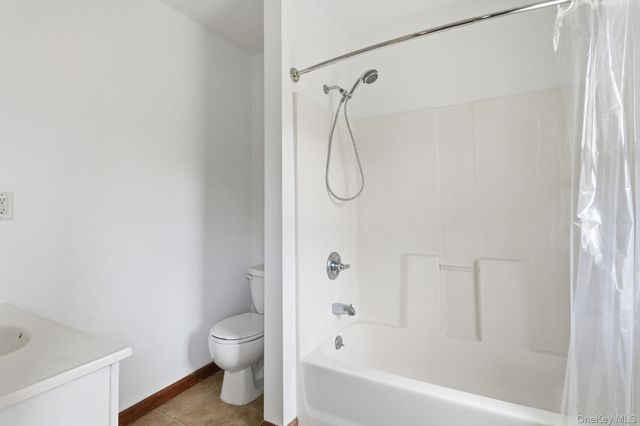 708 Burlingham Road, Pine Bush, NY 12566