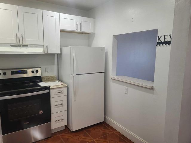 555 Purdy Lane 317, Palm Springs, FL 33461