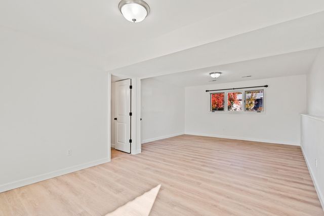 3608 TEAKWOOD DR, Columbia, MO 65203