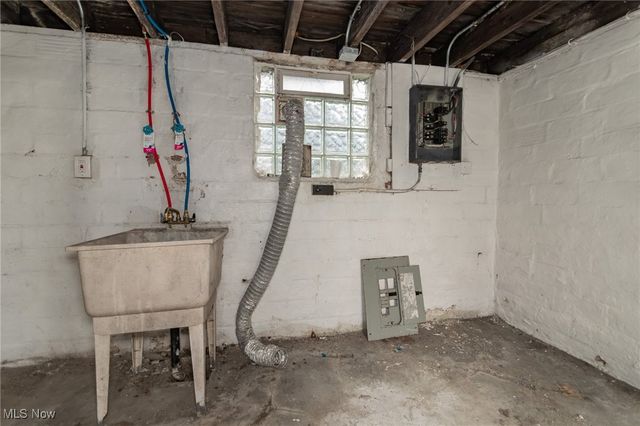 3651 E 103rd Street, Cleveland, OH 44105