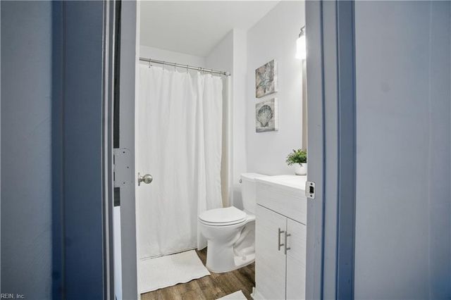 2302 Merry Oaks CT, Virginia Beach, VA 23451