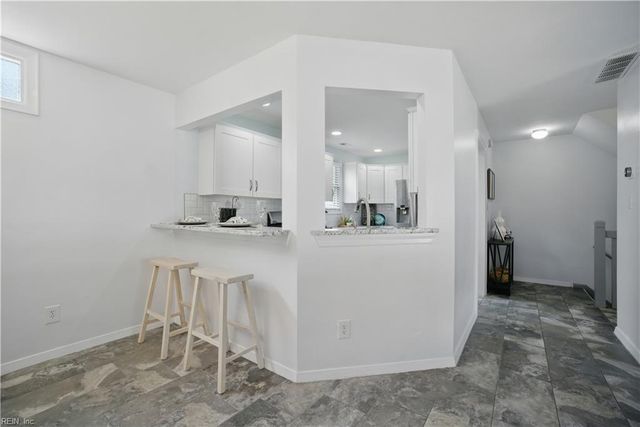 2302 Merry Oaks CT, Virginia Beach, VA 23451