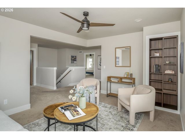 10054 Se ELDERBERRY St, Happy Valley, OR 97086