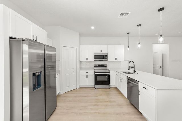 7563 N GALENA AVENUE, Citrus Springs, FL 34434