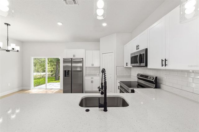 7563 N GALENA AVENUE, Citrus Springs, FL 34434