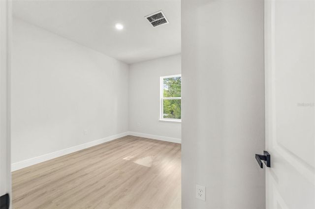 7563 N GALENA AVENUE, Citrus Springs, FL 34434