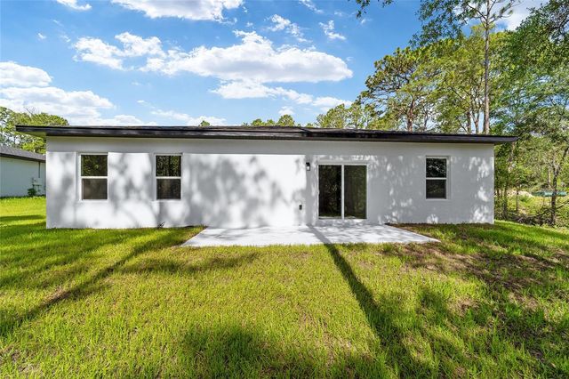 7563 N GALENA AVENUE, Citrus Springs, FL 34434