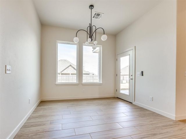 1104 Jozie Way, Tuttle, OK 73089