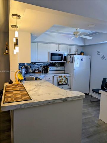 130 NE 26th Avenue 4010, Boynton Beach, FL 33435