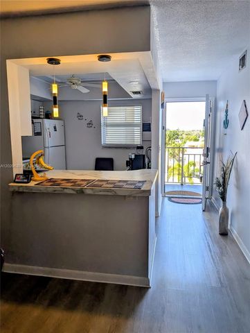130 NE 26th Avenue 4010, Boynton Beach, FL 33435