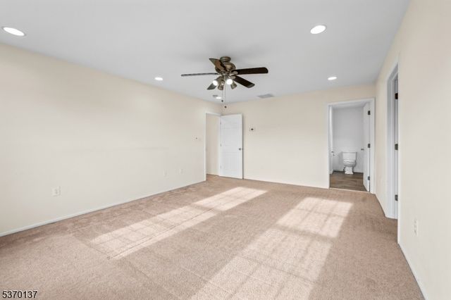 96 Lark Dr, South River Boro, NJ 08882