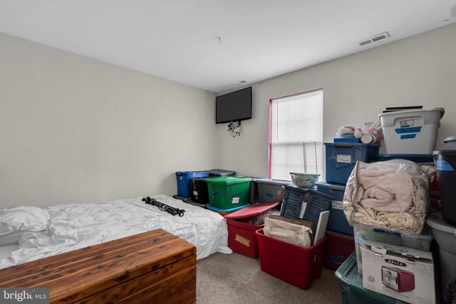 111 LAKE MEDFORD LN, Tuckerton, NJ 08087