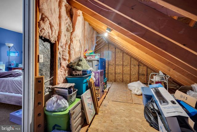 111 LAKE MEDFORD LN, Tuckerton, NJ 08087