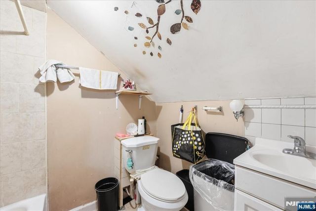 3806 32nd Street, Union City, NJ 07087