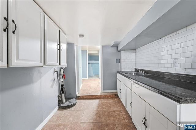 3806 32nd Street, Union City, NJ 07087