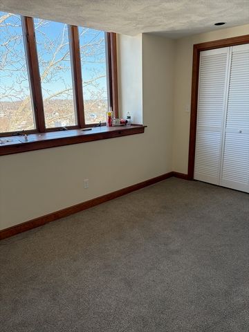 98 Rockland Street 3, Swampscott, MA 01907