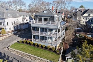 98 Rockland Street 3, Swampscott, MA 01907