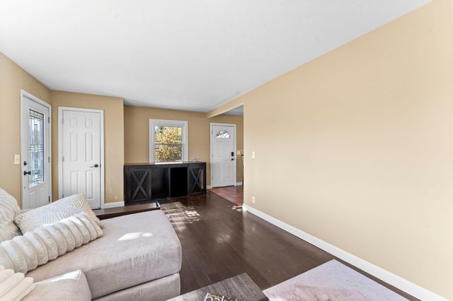 413 Territorial Road NE, Blaine, MN 55434