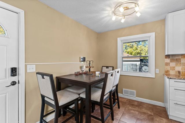 413 Territorial Road NE, Blaine, MN 55434