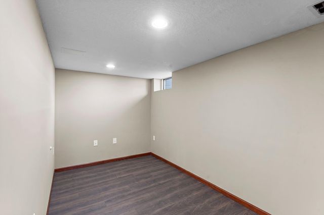 413 Territorial Road NE, Blaine, MN 55434