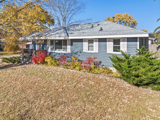 413 Territorial Road NE, Blaine, MN 55434