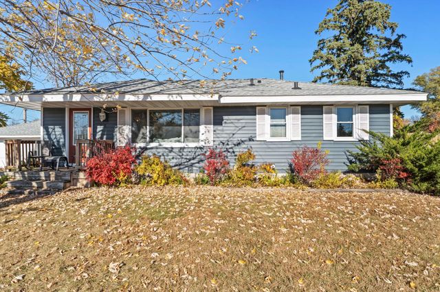 413 Territorial Road NE, Blaine, MN 55434