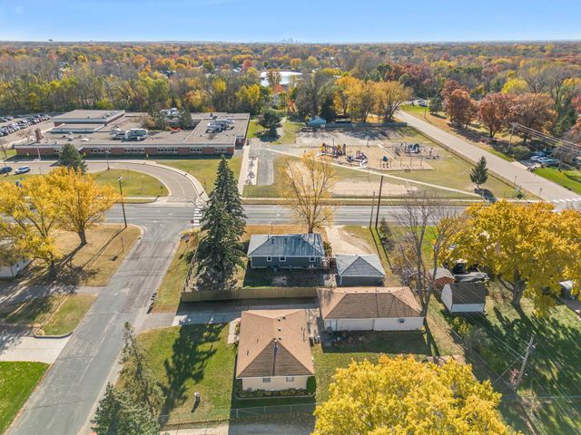 413 Territorial Road NE, Blaine, MN 55434