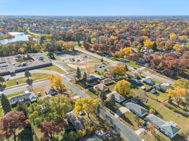 413 Territorial Road NE, Blaine, MN 55434