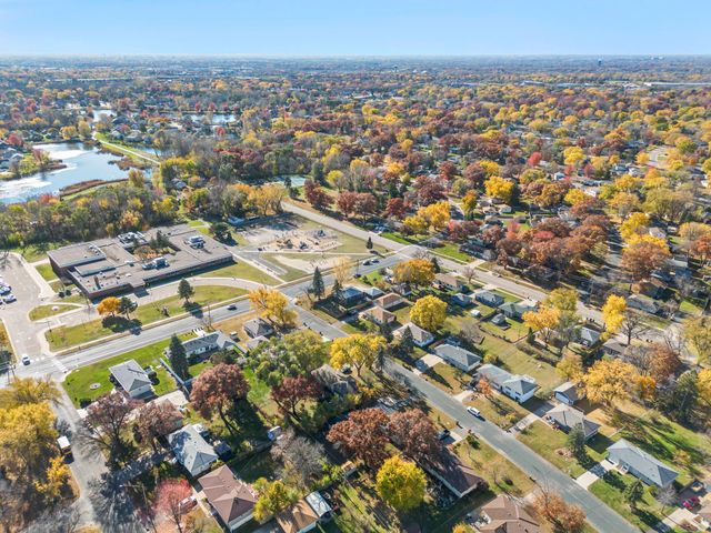 413 Territorial Road NE, Blaine, MN 55434