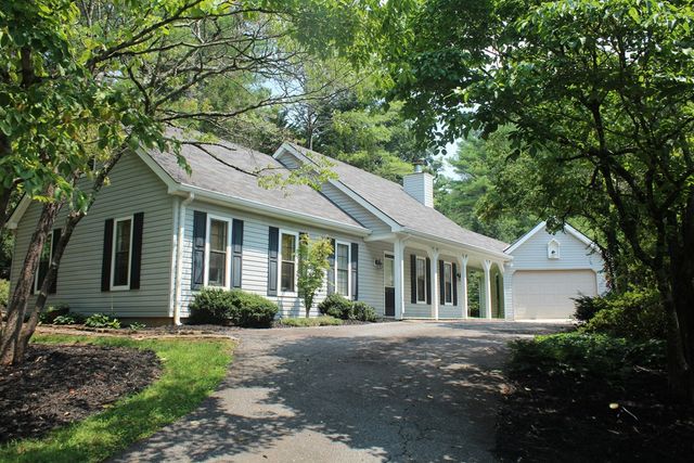 203 Deerbrook Drive, Hayesville, NC 28904