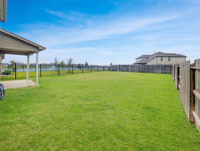 1328 Ventura Creek Drive, Katy, TX 77493