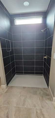 1911 S Lynnrae St, Wichita, KS 67207