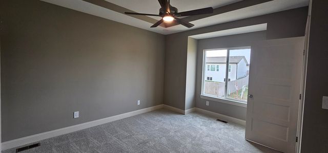 1911 S Lynnrae St, Wichita, KS 67207