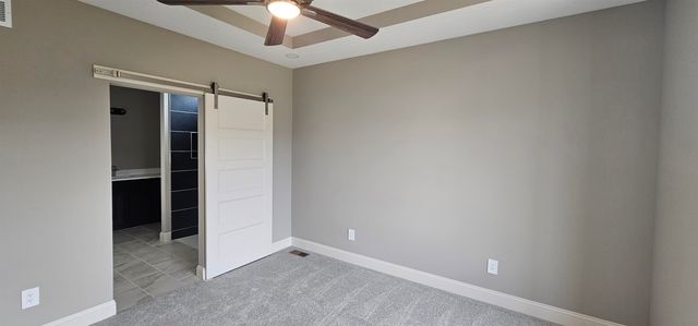 1911 S Lynnrae St, Wichita, KS 67207