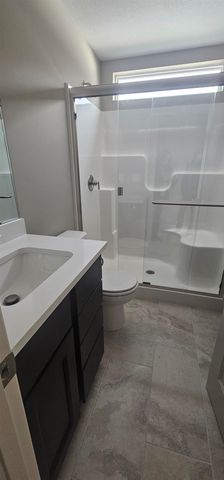 1911 S Lynnrae St, Wichita, KS 67207