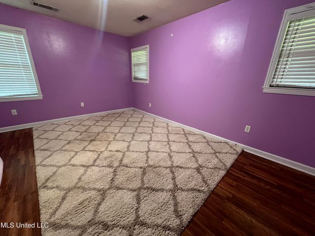 111 E Gresham Street, Indianola, MS 38751