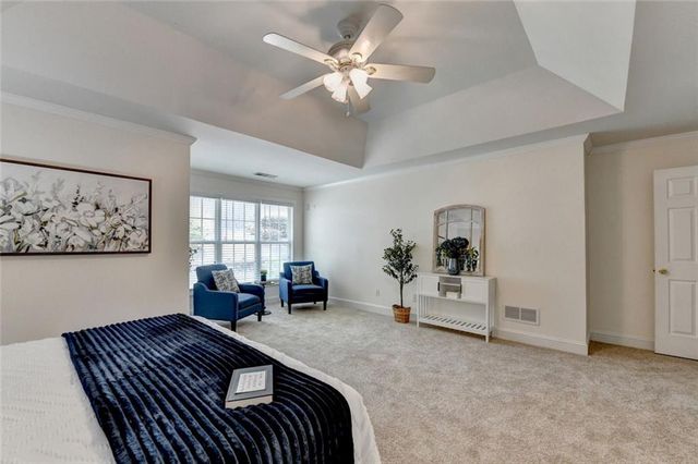 1870 Hickory Station Circle, Snellville, GA 30078